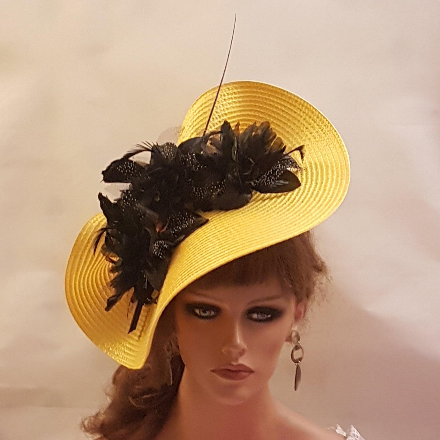 YELLOW & BLACK  #fascinator Hat Large saucer HatinatorLong quil Floral Church Derby Ascot Wedding TeaParty  Mother of Bride/Groom Hatinator