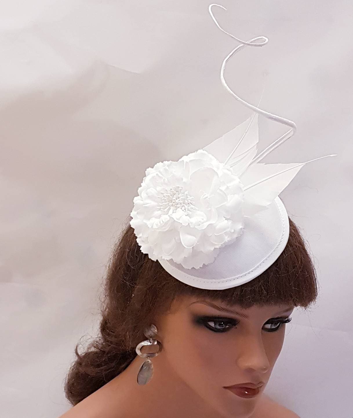 Fascinator Hat #Bridal hat Fascinator White Ivory 4050s Quill Feather Hat Wedding Race Cocktail TeaParty lady Ascot Hat Bridal Headpiece