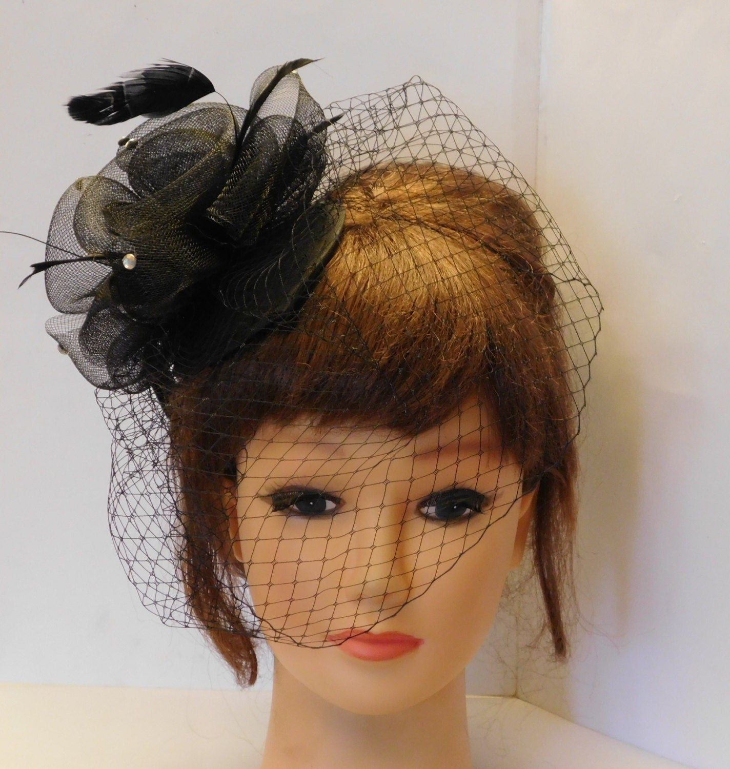 WHITE,IVORY, BLACK Birdcage veil Teardrop HAT Fascinator Weddings Race Ascot Goodwood Halloween  Vintage inspired French net veil feather mini HAT