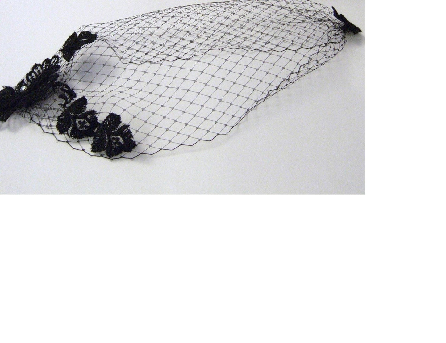 Black Birdcage veil  Blusher Veil 9 inch Bandeau veil French net veil Black flower motif fascinator Black face veil Black french net veil