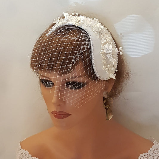 Bridal birdcage veil fascinator hat 