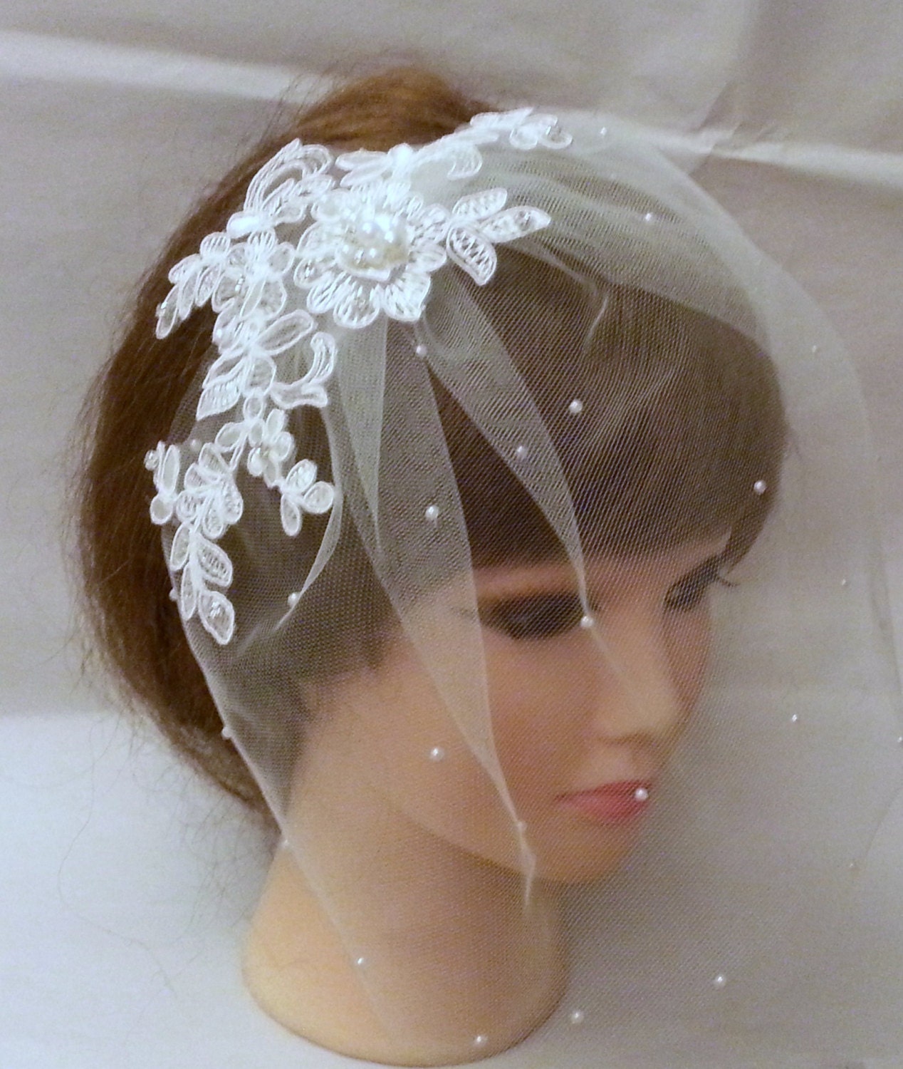 White, Ivory Tulle birdcage veil w Lace fascinator Diamonte Pearls Bridal veil Blusher veil Bandeaue veil