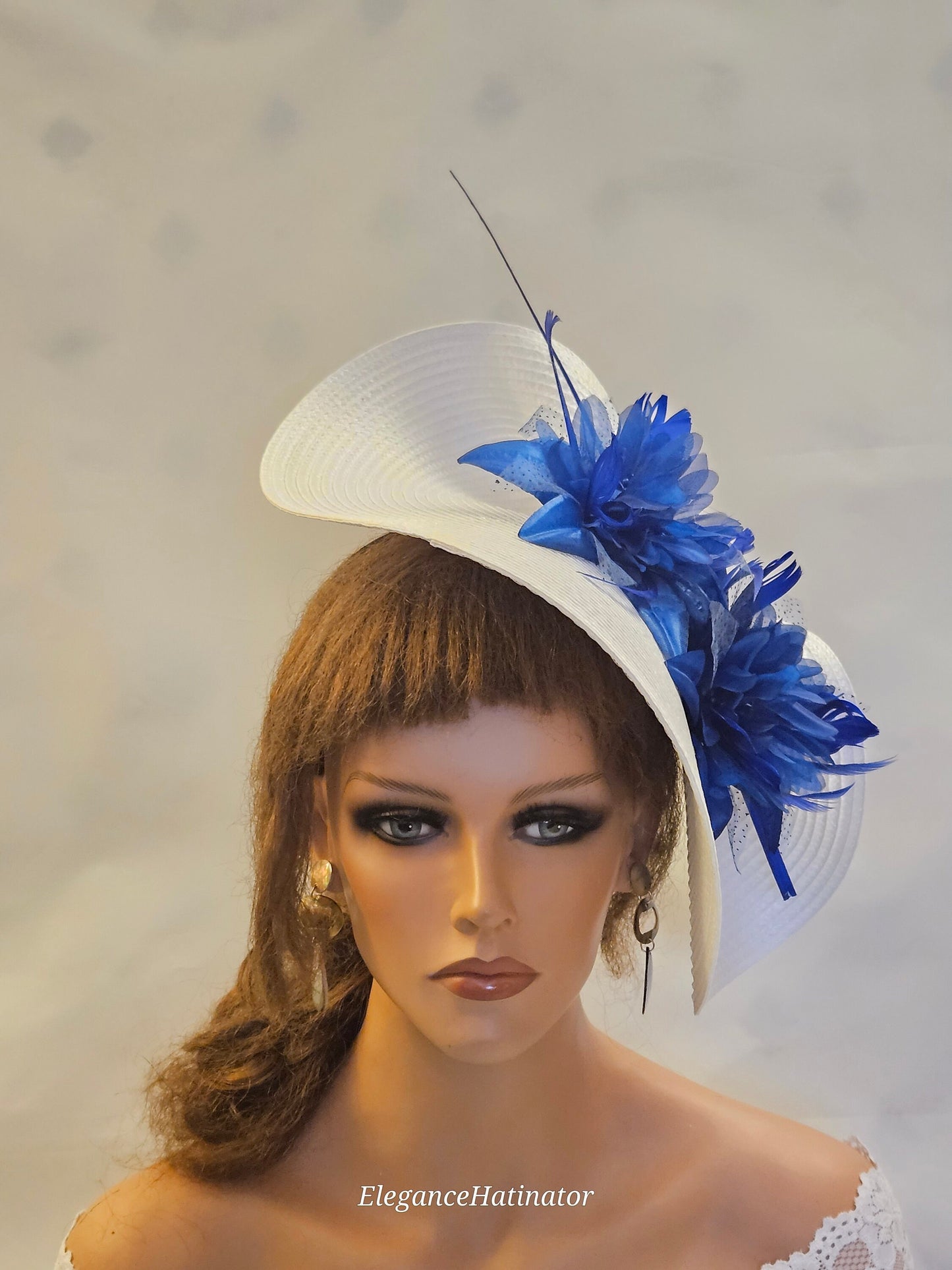 WHITE & BLUE Fascinator Hat large saucer hatinator long Quil Floral Church Derby Ascot Wedding TeaParty hat Mother of Bride/Groom Facinator