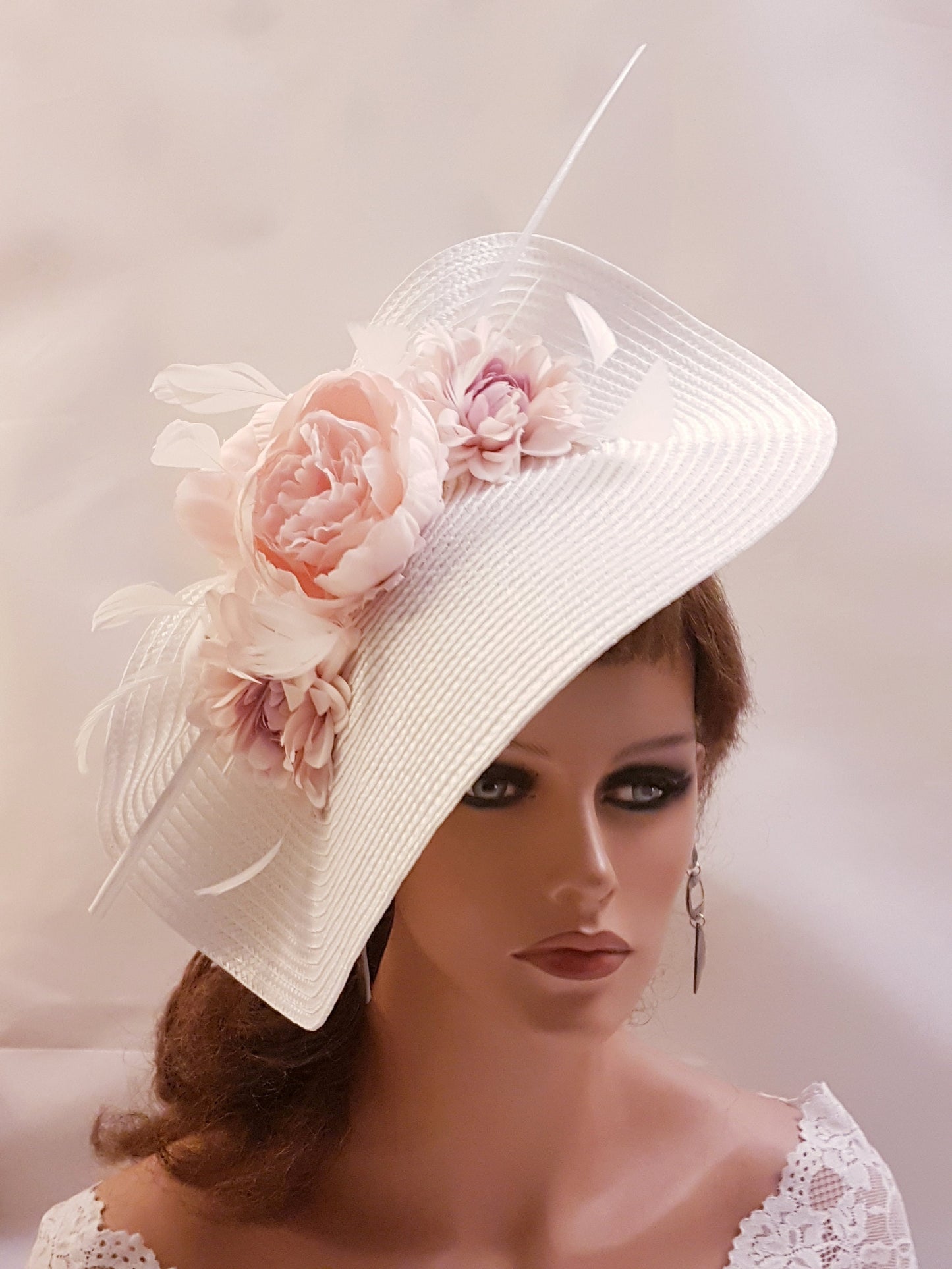 White & Pink fascinator Hat. Large saucer hatinator Quil Floral Church Derby Ascot Race Wedding TeaParty hat Mother of Bride/Groom Hatinator-EleganceFascinator