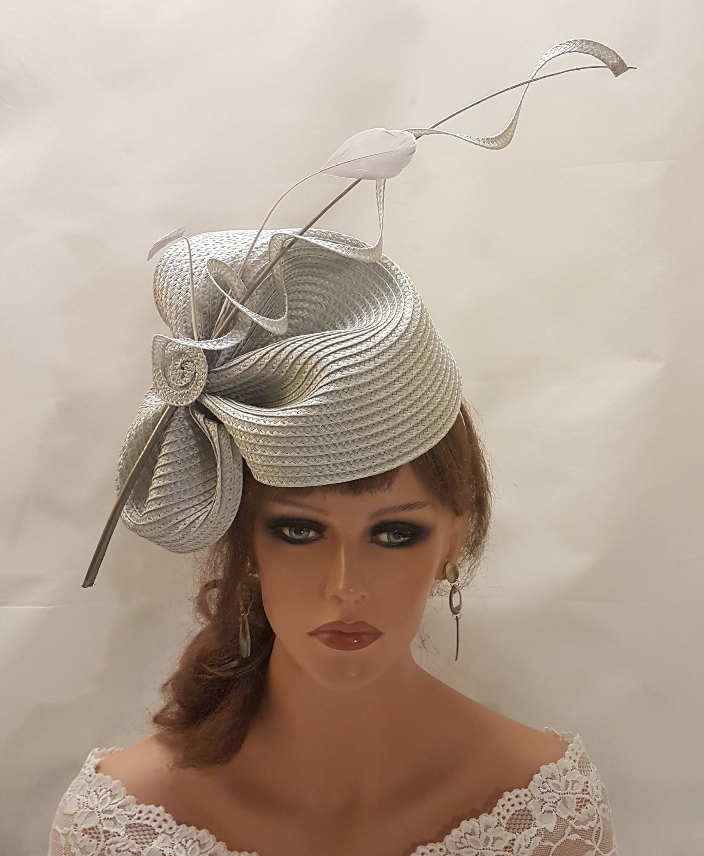 SILVER Grey Hat fascinator large saucer  hatinator Womens Royal Ascot, hat Church,Derby Race Wedding Party hat Mother of Bride/Groom Hatinat