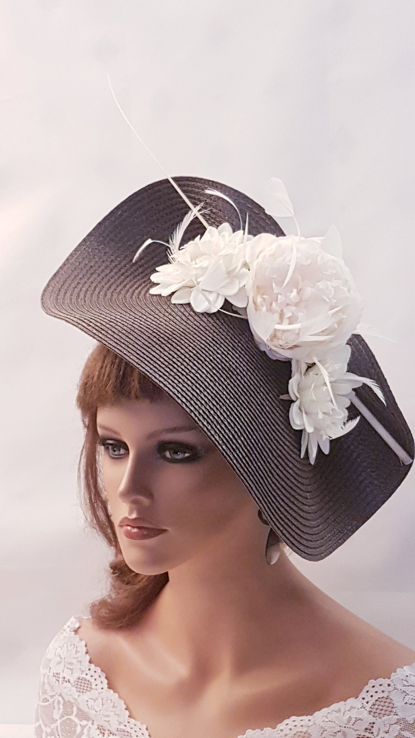 Chapeau fascinateur marron et ivoire, grande soucoupe, chapeau Quil Floral Church Derby Ascot Hat Race Wedding TeaParty Hatinator pour mère de la mariée/du marié