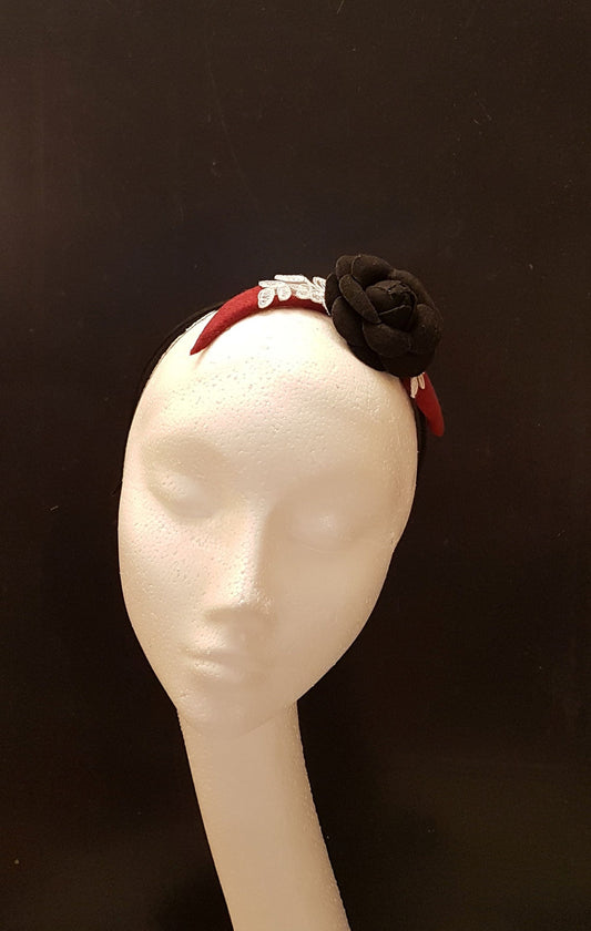 MAROON FASCINATOR, Modern Felt fascinator with BLACK Rose #Maroon fascinatorHeadband Felt Rose flower. Cocktail,Ladies day,Wedding Hairpiece