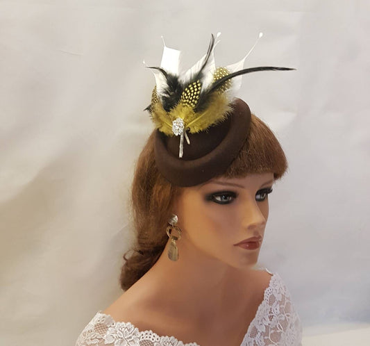 BROWN HAT Fascinator Pillbox Feather Hat Fascinator #Mustard Gold Black White Feathers Ascot Wedding Race Cocktail Church Hat Fascinator