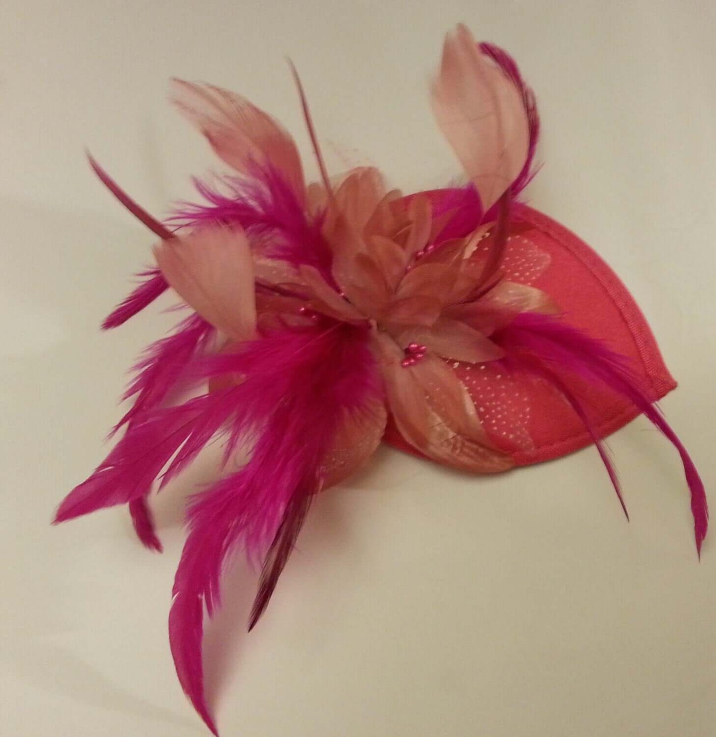 Vintage 1940s-50s Fascinator,  HOT PINK  Fascinator, Teardrop hat  fascinator,feather Fascinator, ladies hat fascinator,ascot fascinator