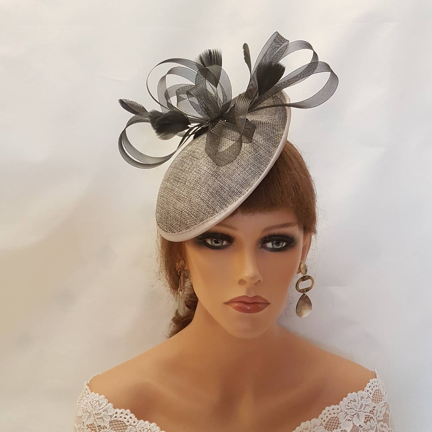 GREY & BLACK feather HAT Fascinator Crinoline loops  feather hat Mother of bride , Groom hat Wedding  Races Ladies Cocktail fascinator hat