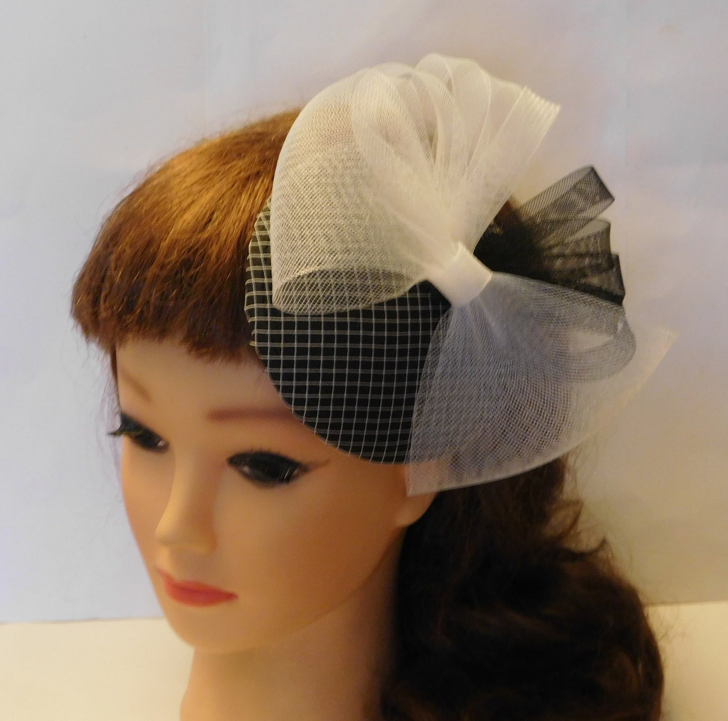 Black and White Hat fascinator, Ascot Hat, Ladies Ascot, Race, Goodwood, Cocktail, Kentucky Derby hat, Vintage 40s50s Wedding hat fascinator