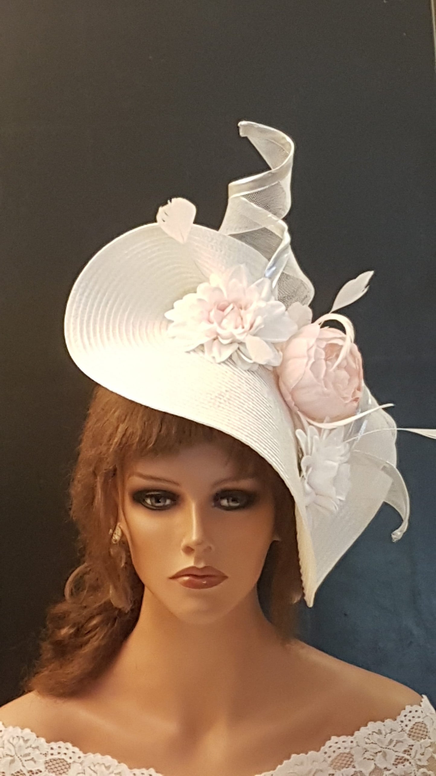 White & Pink fascinator large saucer women Hatinator Church Derby Ascot Race Wedding Cocktail Party hat Mother of Bride/Groom Hat Fascinator