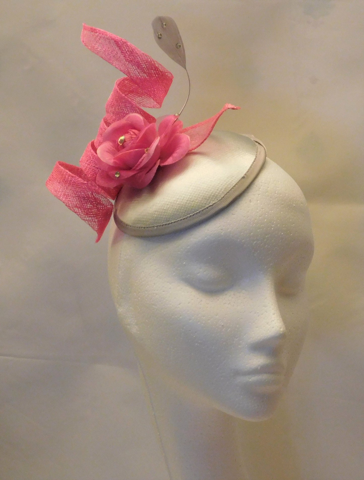 Fascinator, Silver Hat Pink Rode Floral Hat Fascinator Wedding Church Hat,Fascinator Hat,Goodwood Cocktail Ascot Prom Hat Hat Fascinator