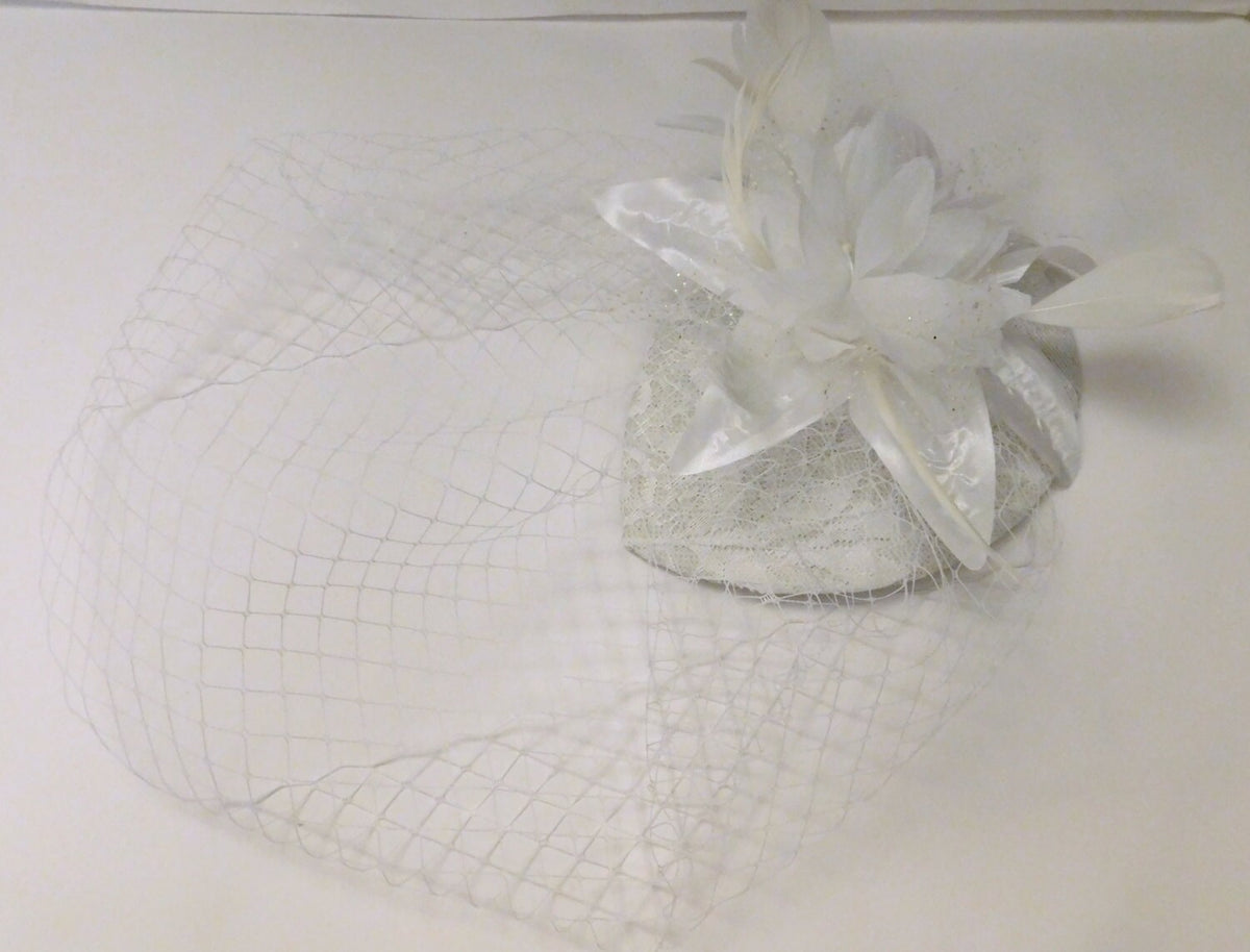 Birdcage veil Hat Fascinator, Bridal Ivory fascinator Wedding Race, Ascot hat, ladies cocktail hat , Birdcage veil Hat Fascinator