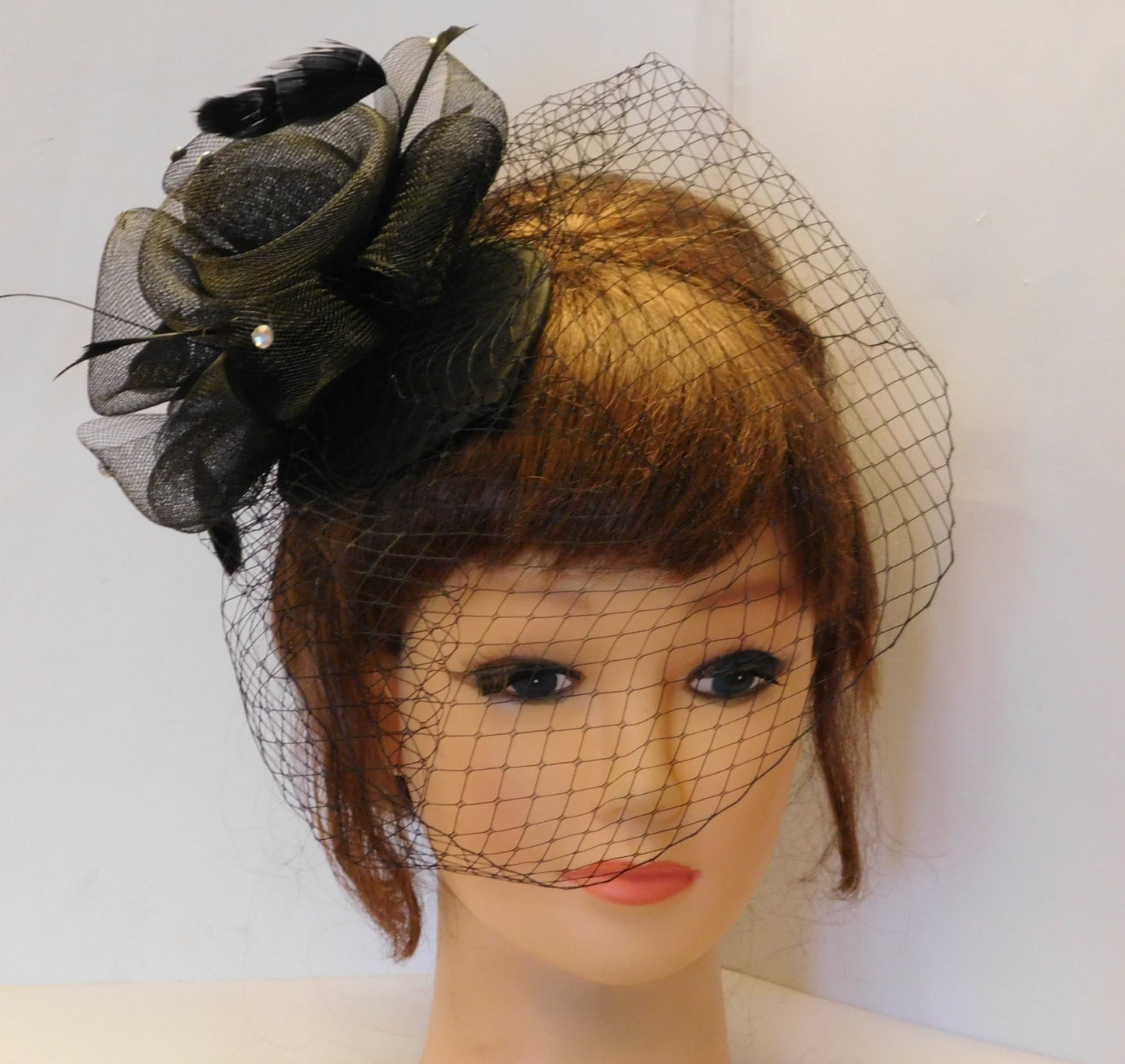 BLACK Birdcage veil Teardrop HAT Fascinator Weddings Race Ascot Goodwood Halloween Vintage inspired French net veil feather mini HAT
