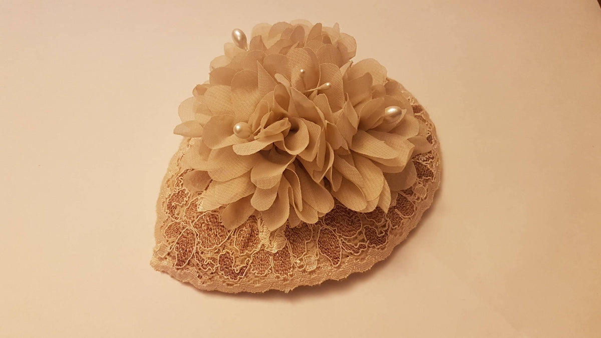 Champagne Lace Fascinator: Vintage Wedding Hairpiece