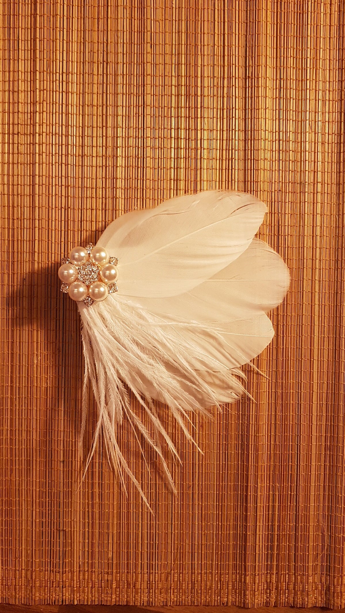 Bridal Feather Fascinator: Gold Tone Pearl Hair Clip
