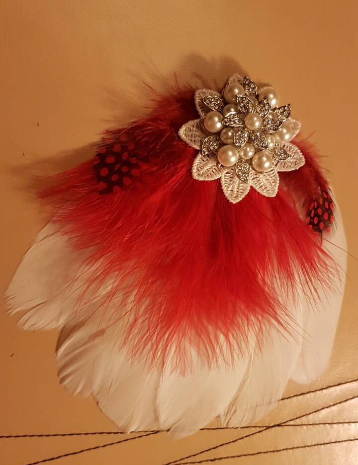 White and Red fetaher hair clip with Pearl & crystal jewel