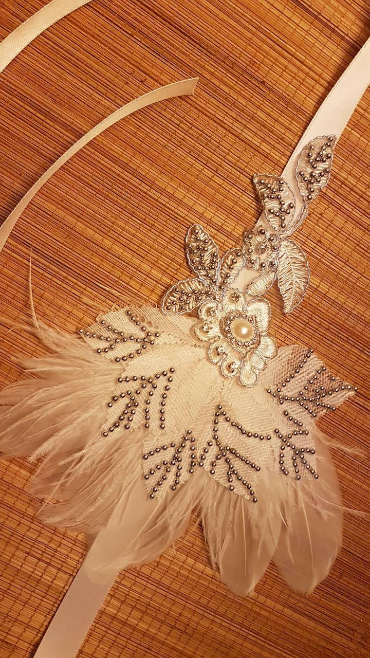 Gatsby Headband 1920s Flapper Headpiece Bridal wedding fascinator Silver or Gold Beaded Gatsby Feather Headpiece sparkly boho hairpiece