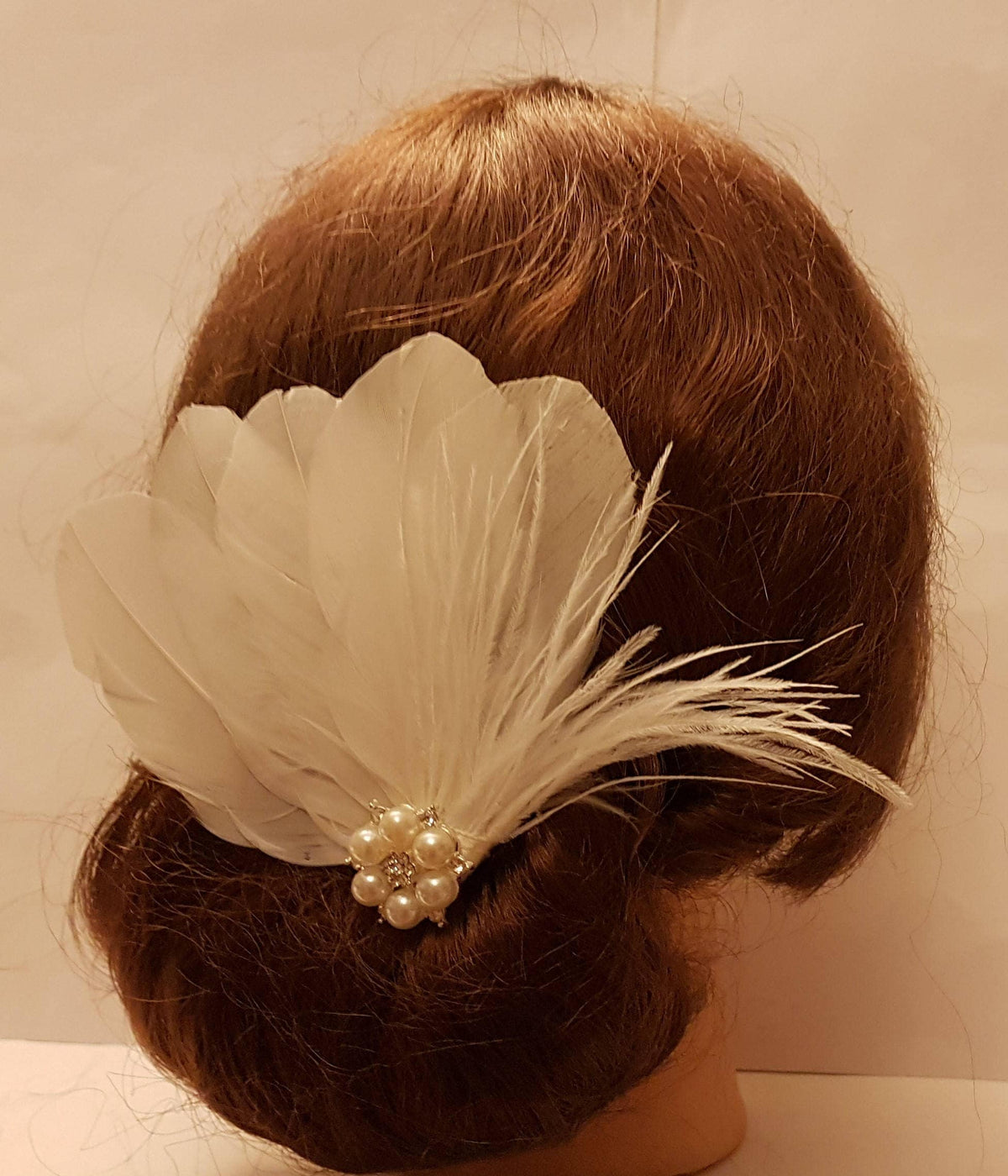 Bridal Feather Fascinator: Gold Tone Pearl Hair Clip