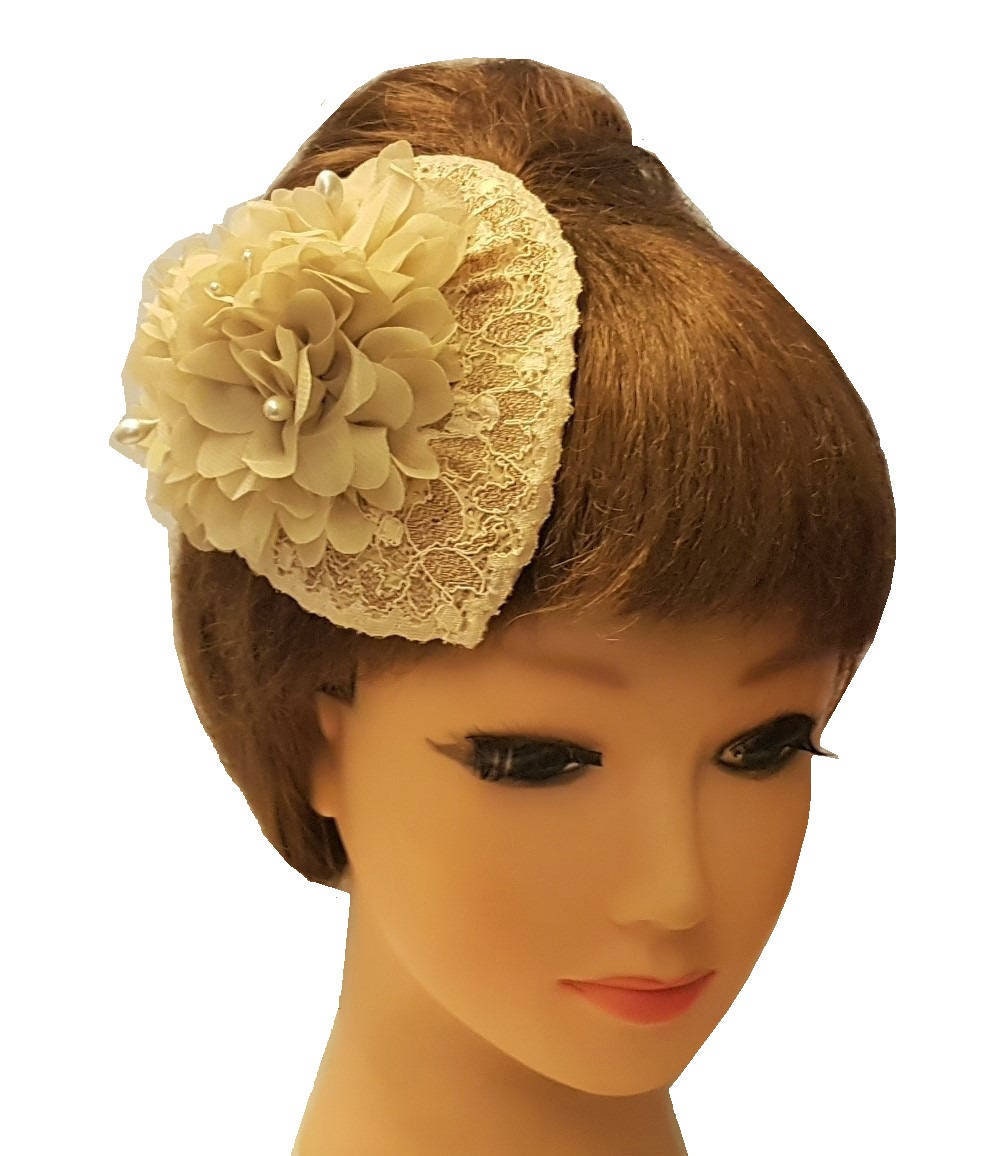 Champagne Lace Fascinator: Vintage Wedding Hairpiece