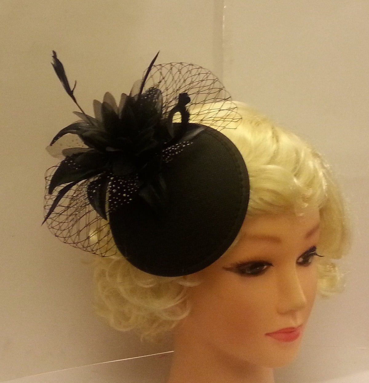 Vintage Inspired Feather Fascinator: Black Ascot Hat Hairpiece