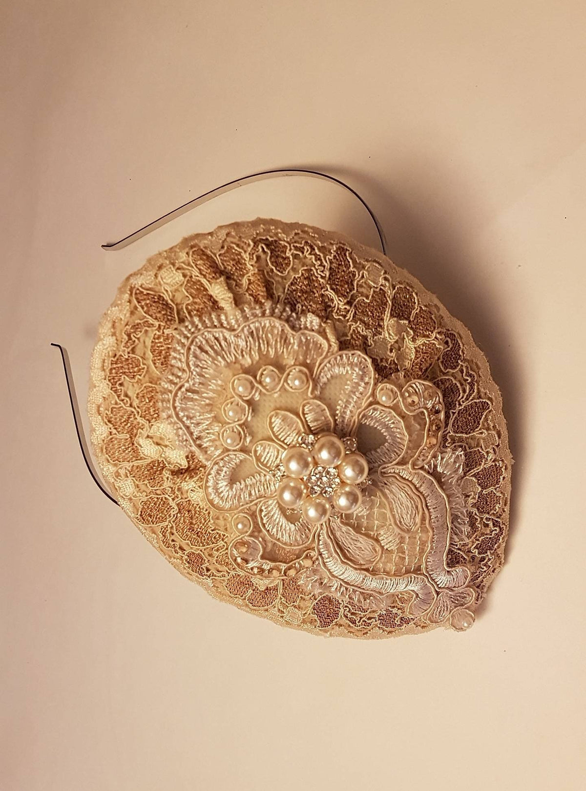 Champagne Nude brown fascinator Womens wedding hairpiece bridal Vintage tear drop hat Tan Nude Cocktail Hatinator Champagne hat fascinator