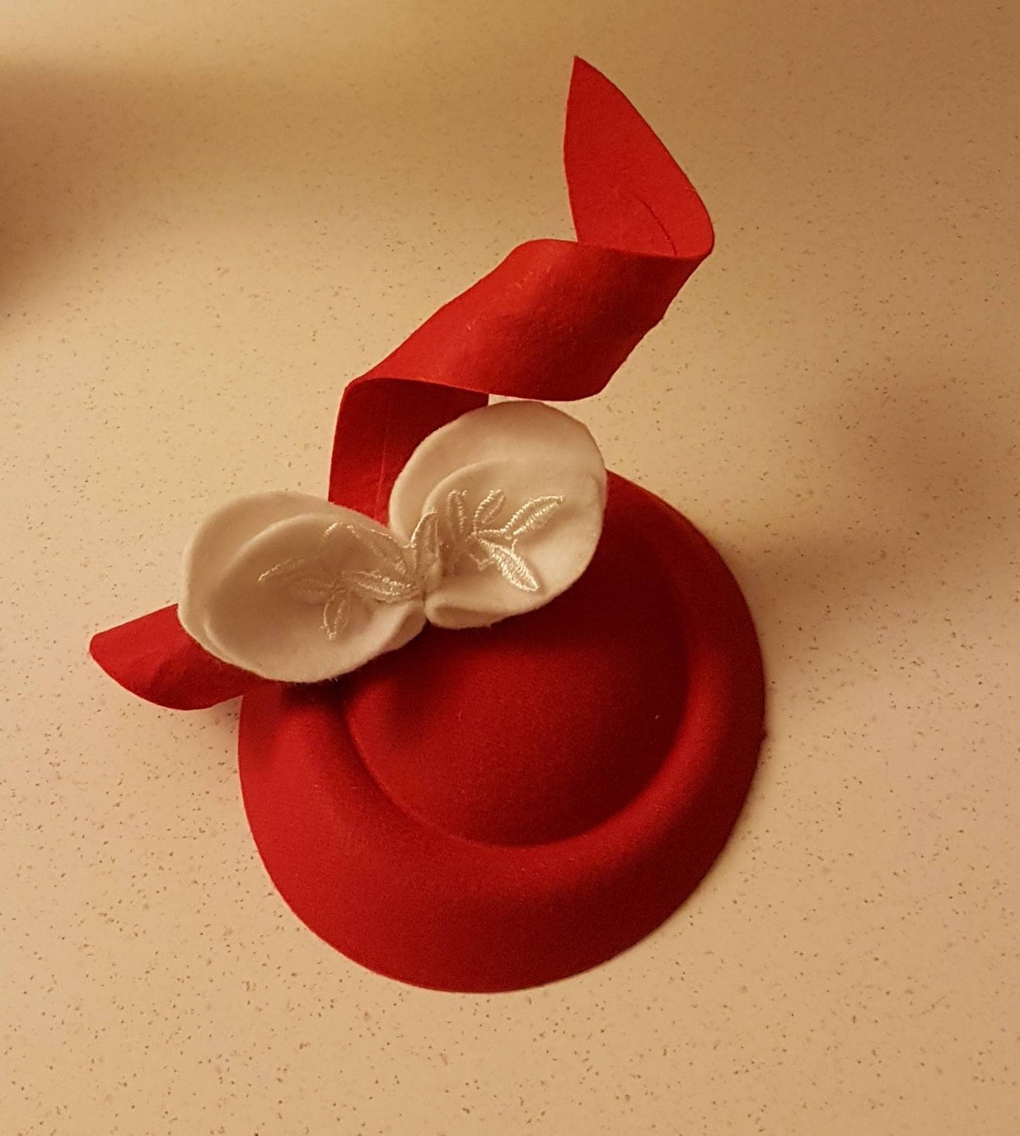 Red Fascinator Hat: Handcrafted Sculpted Headwear for Weddings & Races