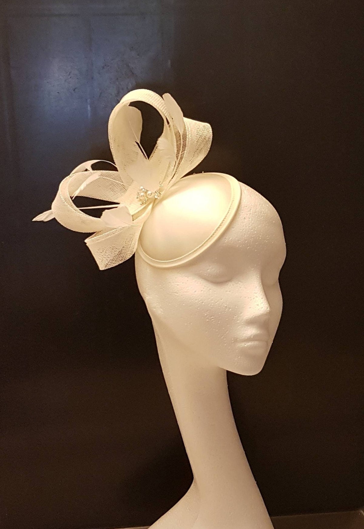 Ivory Sinamay Feather Fascinator: Derby, Wedding, Ascot Hat