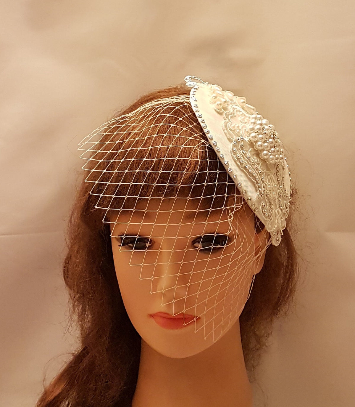 Bridal birdcage veil Hat Fascinator. White,Ivory Bridal Hat Headpice with mini veil ,Wedding headpiece. Bridal Headwear.
