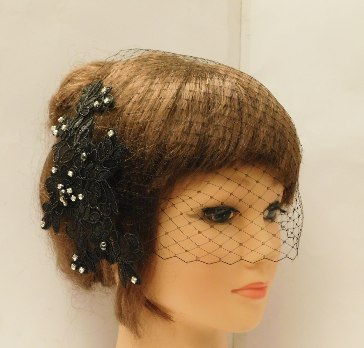 Blush Pink Birdcage Veil Bridal lace birdcage veil Fascinator with Pearls and Crystal Wedding face veil