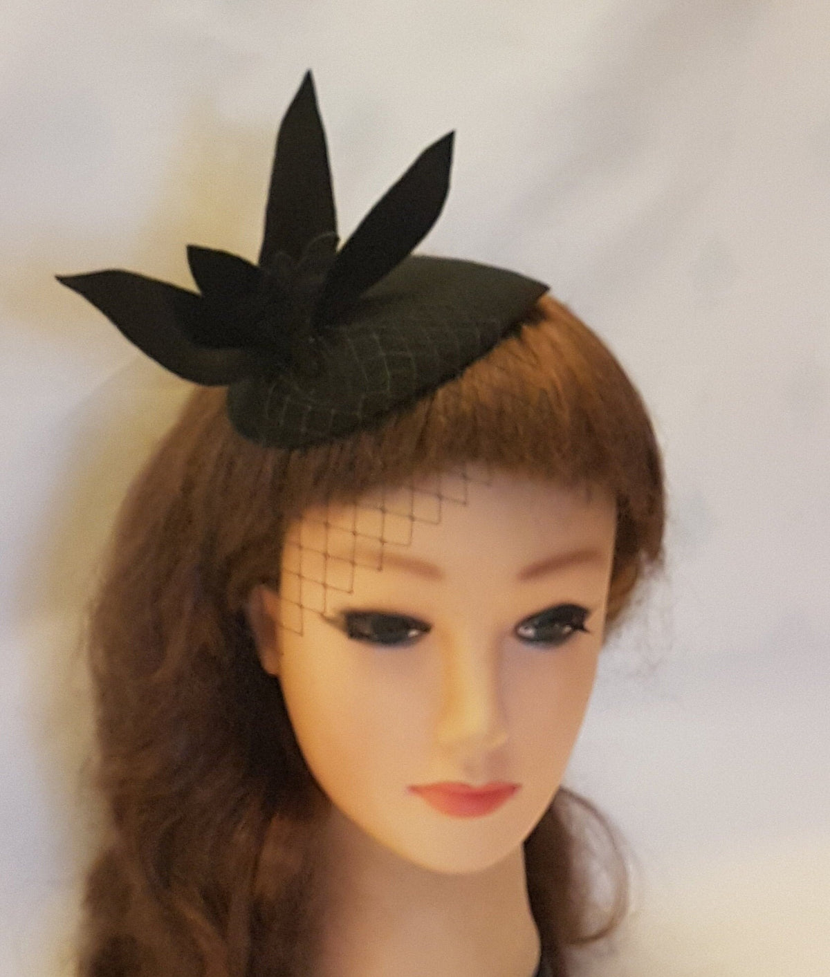 Felt Fascinator: Bridal Hair Accessory with Bow & French Net