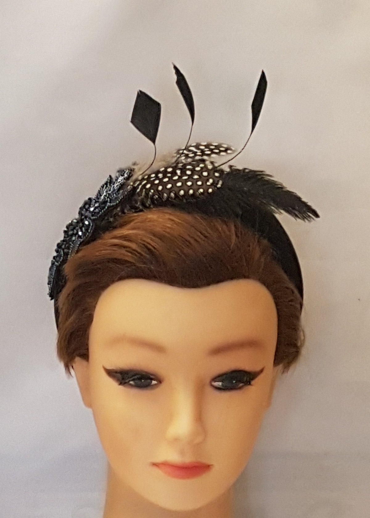FASCINATOR #Black fascinator Thick Padded Headband Feather Fascinator Headpiece Gatsby feather Headband Halo Headband. Feather aliceband