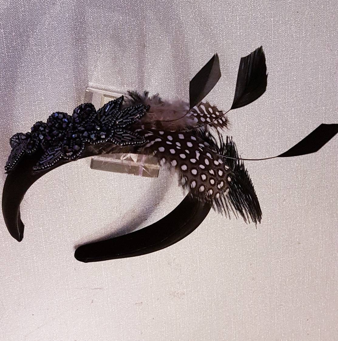 FASCINATOR #Black fascinator Thick Padded Headband Feather Fascinator Headpiece Gatsby feather Headband Halo Headband. Feather aliceband