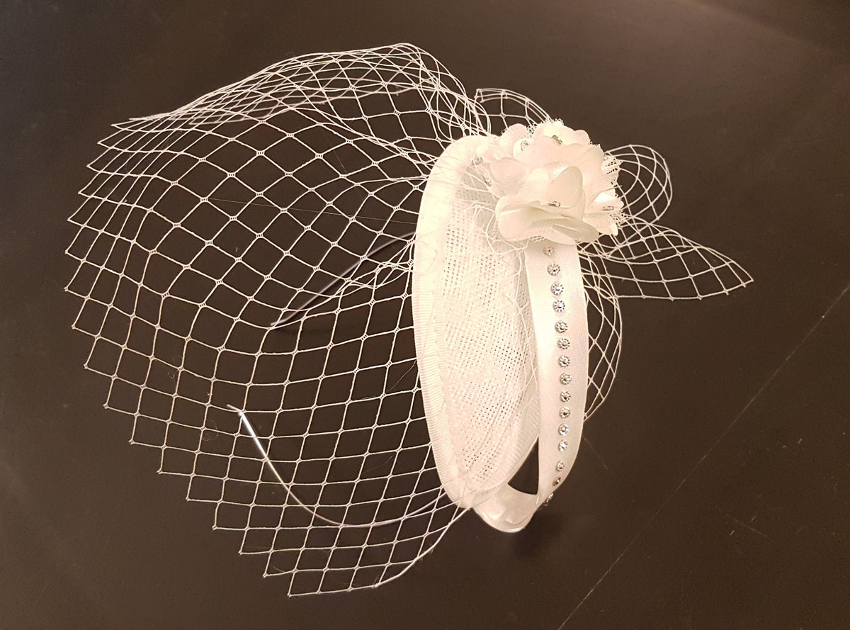 Birdcage veil hat fascinator Vintage 1940-50s Fascinator MINI Veil & Hat, White, Ivory Tear drop hat birdcage veil Floral Crystal Fascinator