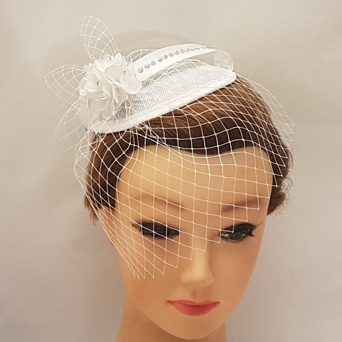 Vintage Style Birdcage Veil Fascinator: Teardrop Mini Hat, Crystal Satin Loops