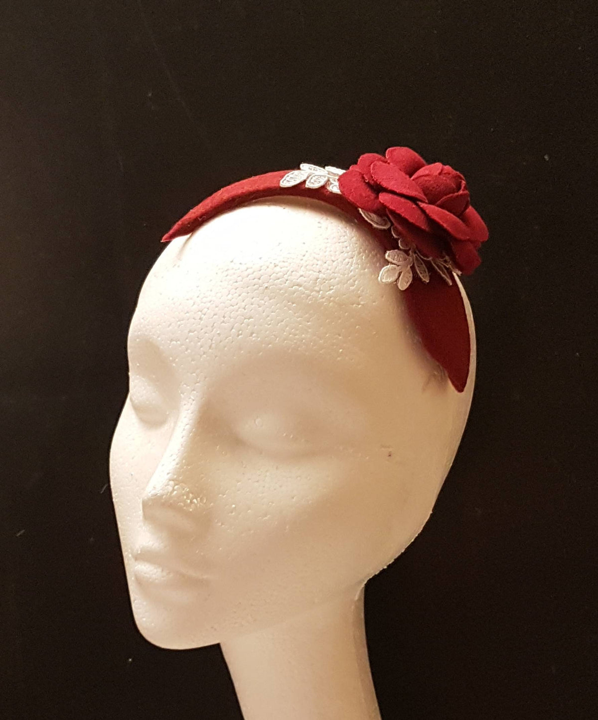 MAROON FASCINATOR HEADBAND. Modern Felt fascinator with Maroon Rose. Cocktail,Ladies day,Wedding Maroon rose flower Hairpiece.