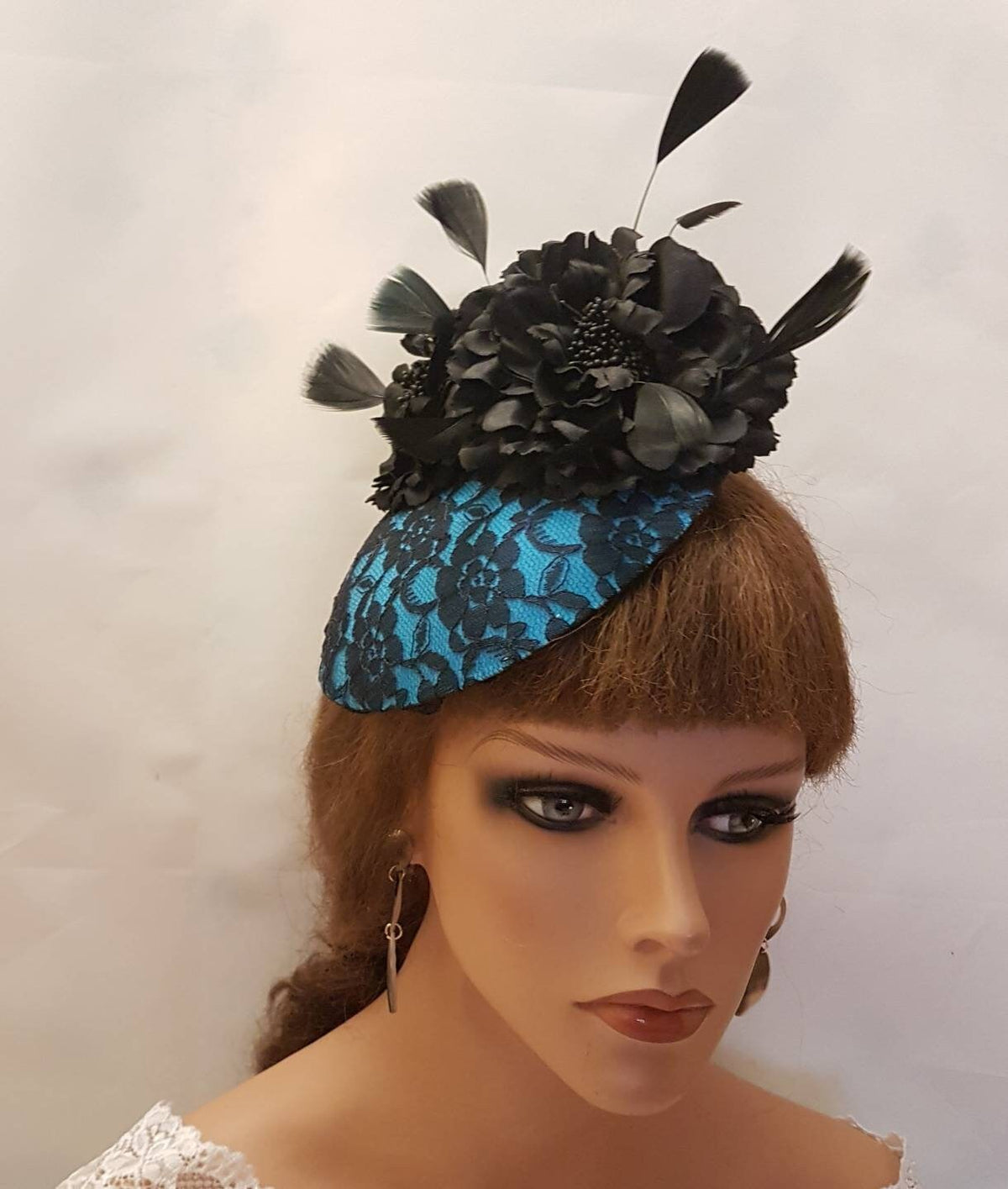 Turquoise Blue Lace Fascinator: Black Feathered Flowers Ascot Hat