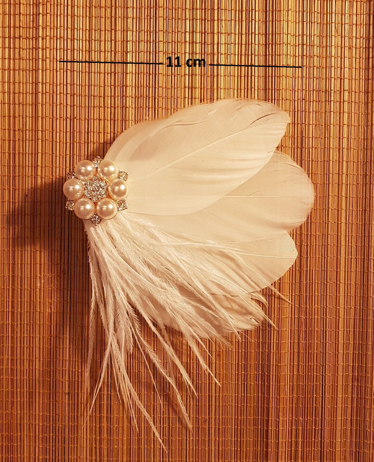 Bridal Feather Fascinator: Gold Tone Pearl Hair Clip