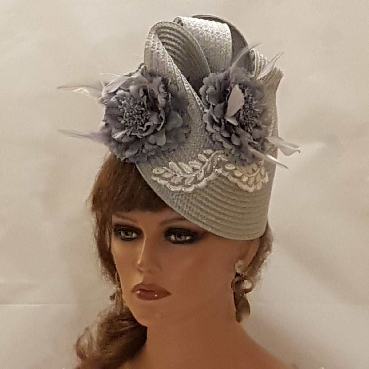 SILVER Grey Fascinator Straw weave Floral Hat fascinator Womens ChurchDerby Ascot Wedding TeaParty hat Mother of Bride Mother of groom hat