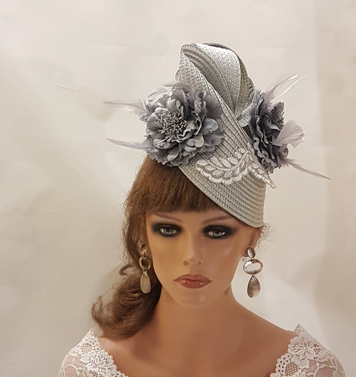 SILVER Grey Fascinator Straw weave Floral Hat fascinator Womens ChurchDerby Ascot Wedding TeaParty hat Mother of Bride Mother of groom hat