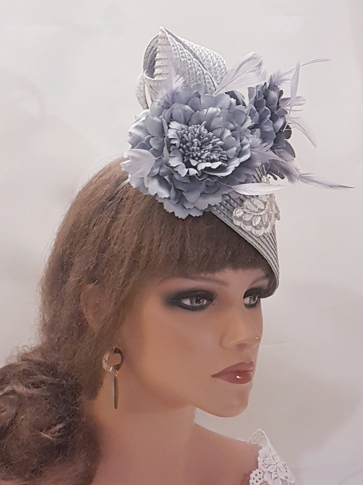 SILVER Grey Fascinator Straw weave Floral Hat fascinator Womens ChurchDerby Ascot Wedding TeaParty hat Mother of Bride Mother of groom hat
