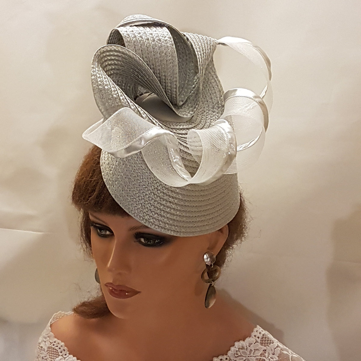 Silver Grey Fascinator Hat: Straw Weave Derby Ascot Headpiece