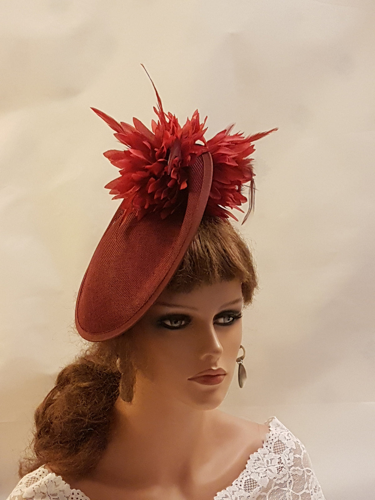 Maroon Feather Fascinator Hat, Ascot Wedding Race Headpiece Red vine hat with feathers. Cocktail party, Church