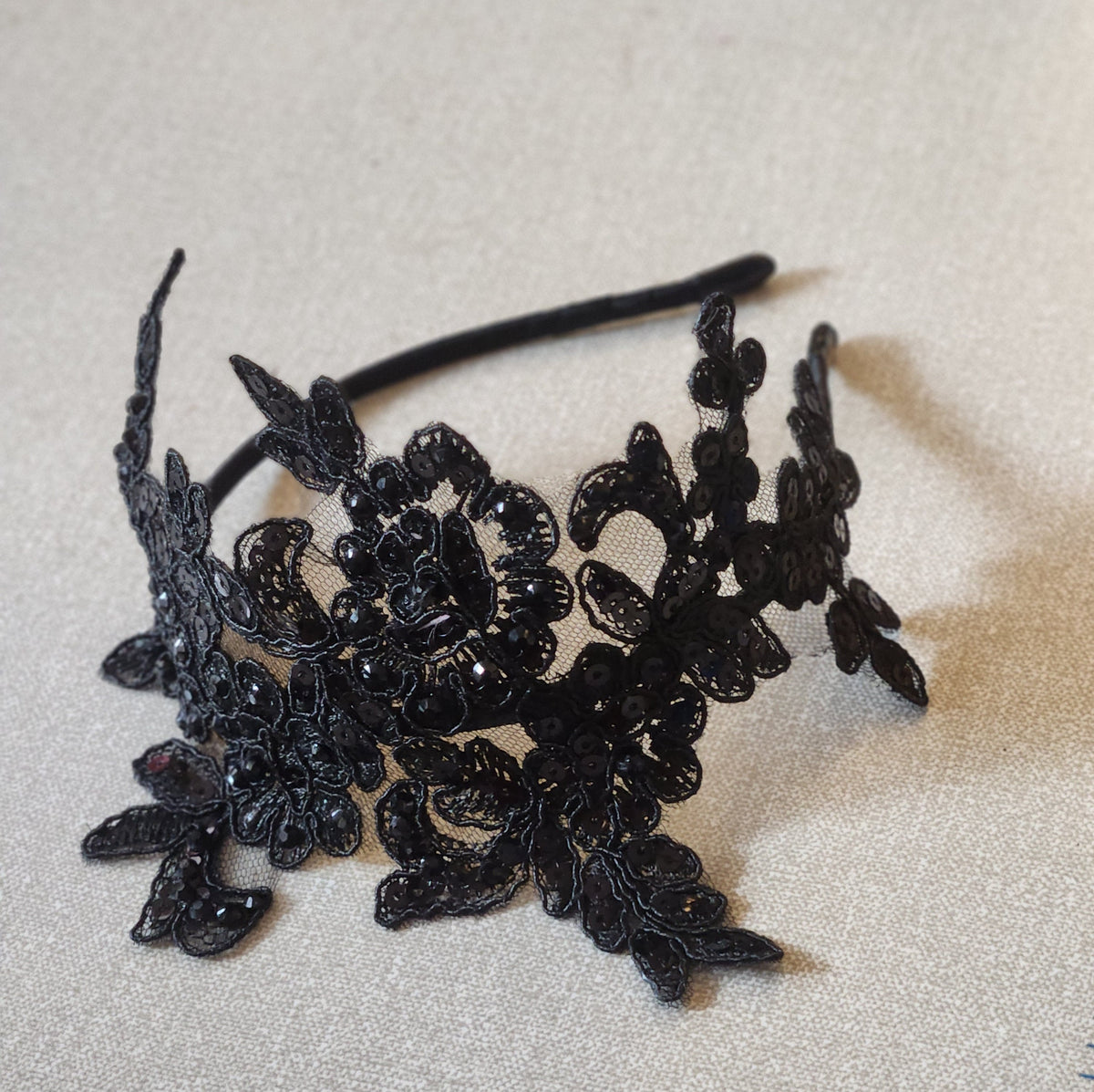 Black Lace Fascinator Headband: Vintage Cocktail Party Headpiece