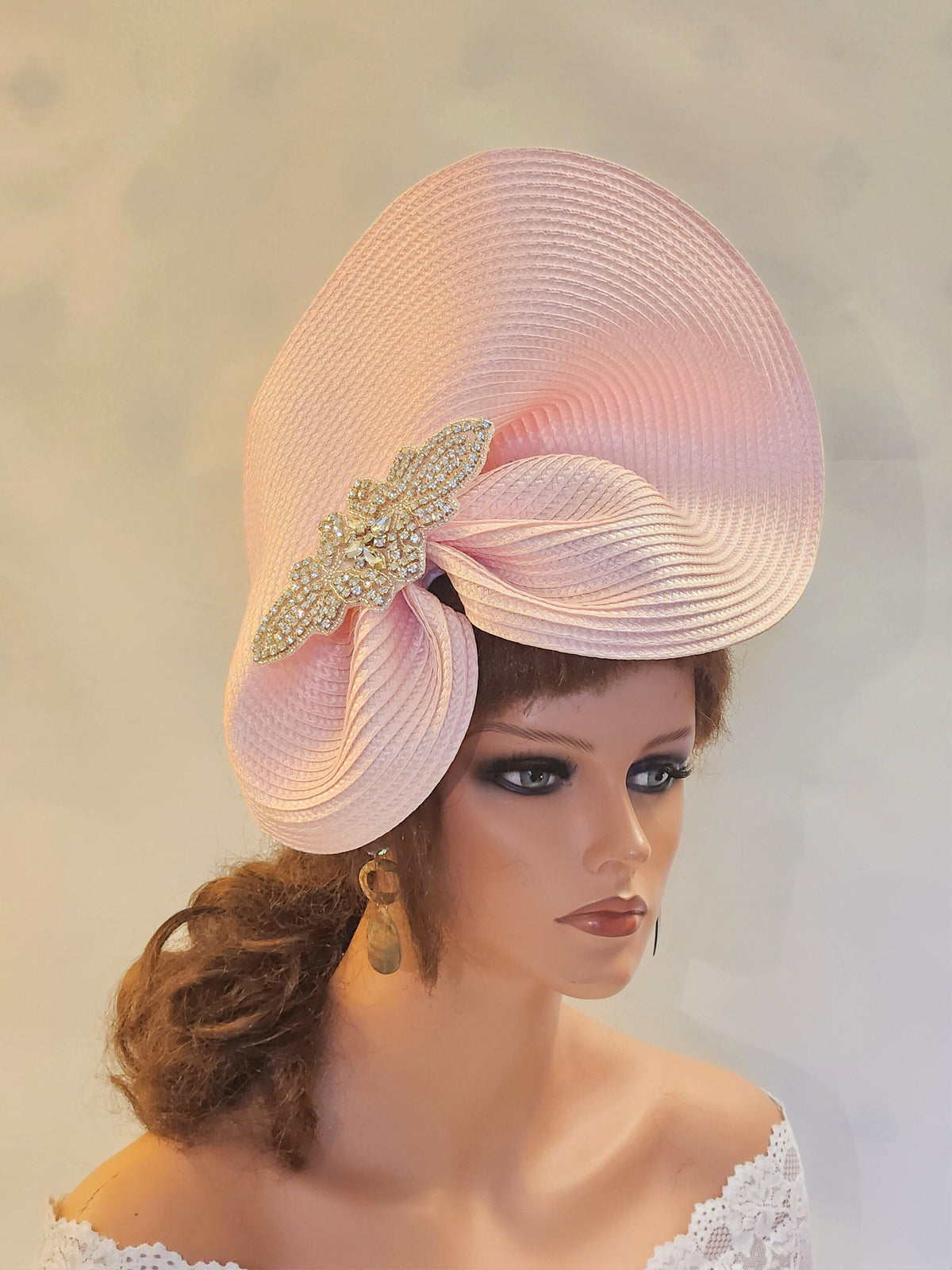 Pink mother of the bride hat fascinator,