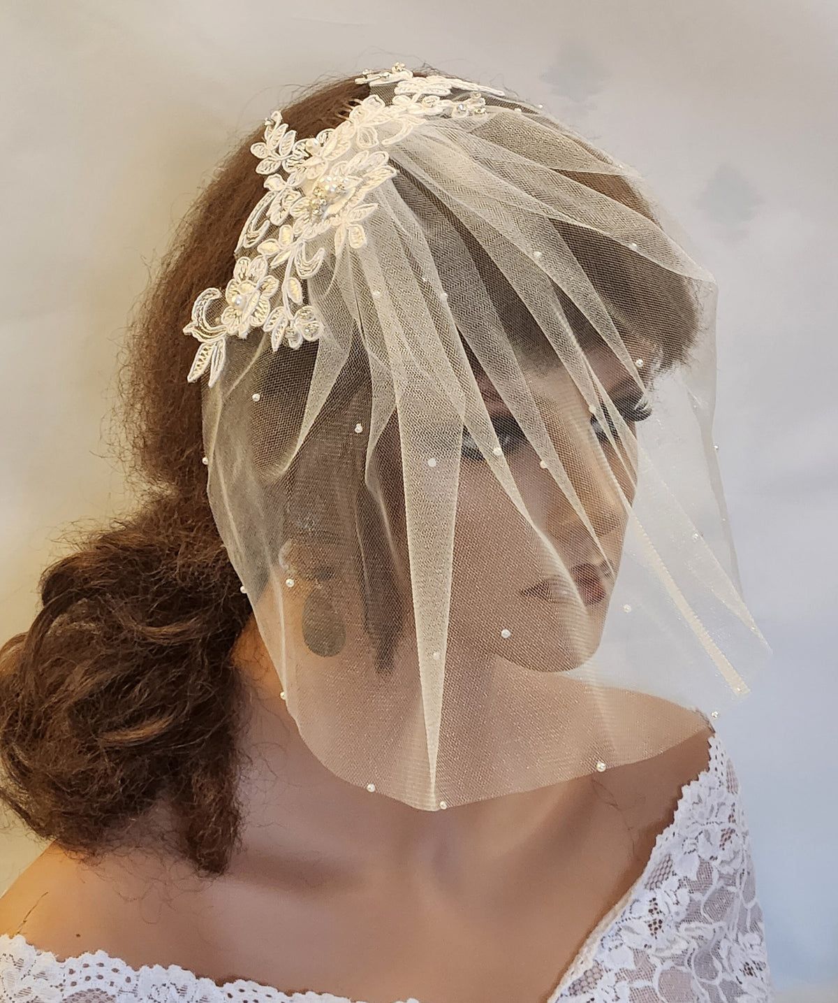 Bridal Birdcage Veil: Lace Fascinator with Diamonte Pearls