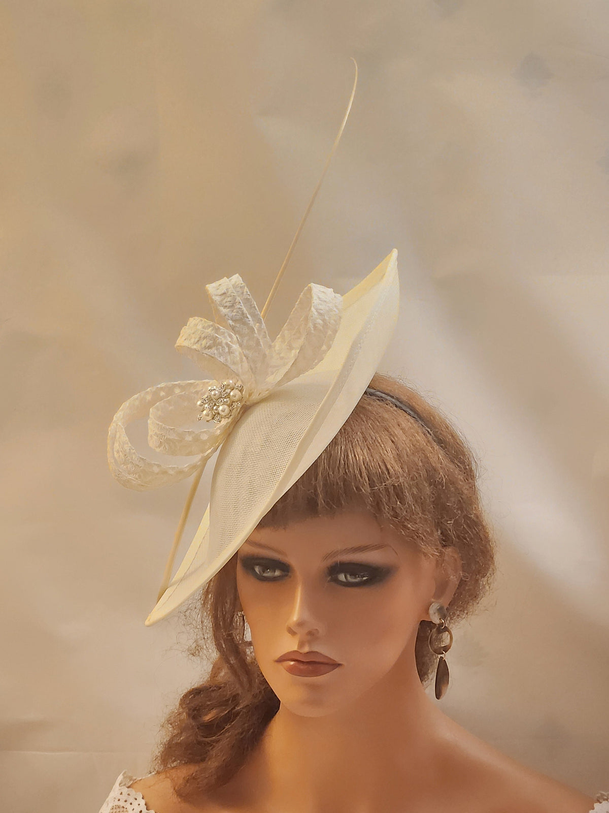 Ivory Teardrop Fascinator: Quill Feather & Floral Derby Hat