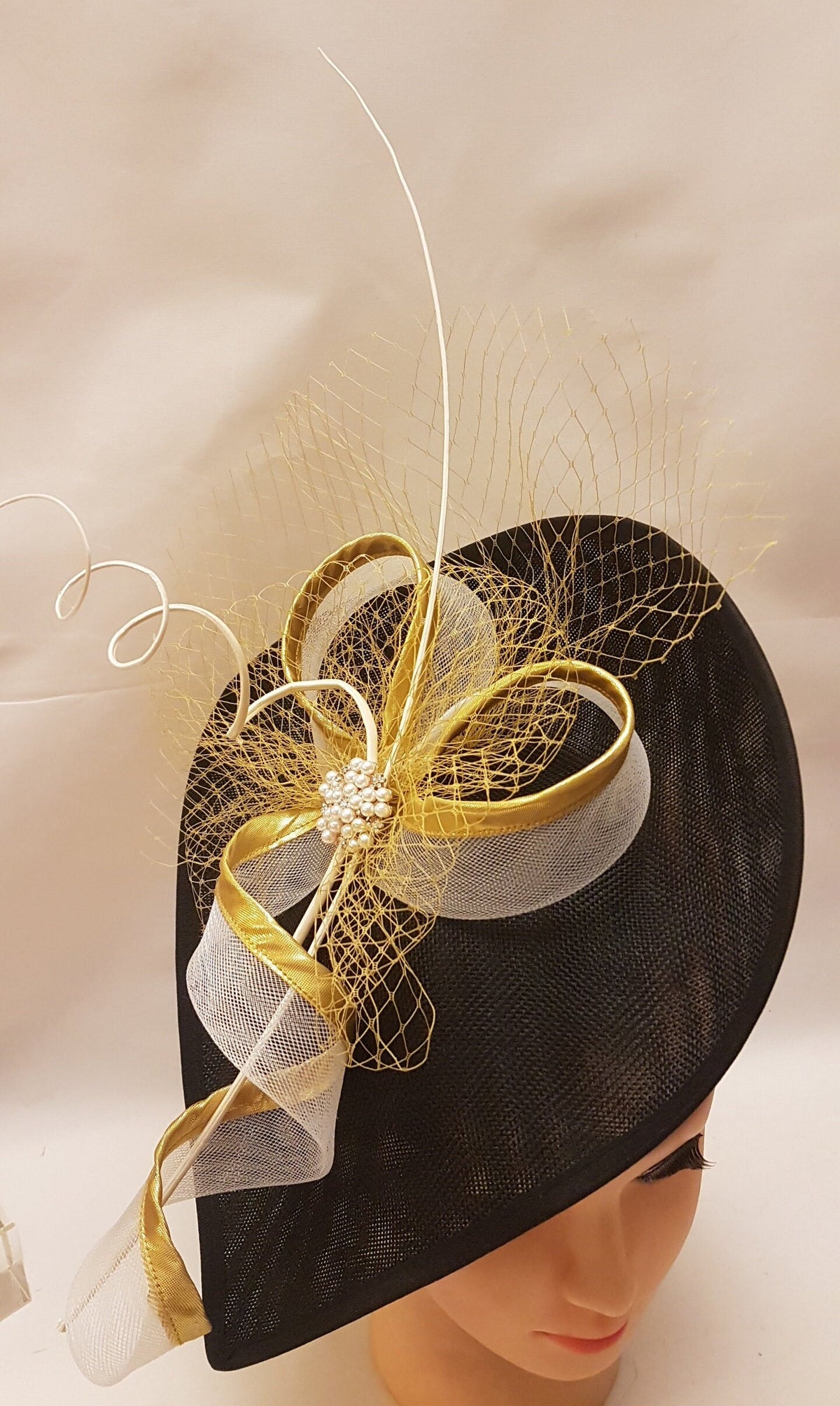 Black & White  Fascinator. BLACK,WHITE  & GOLD Hat Fascinator with Crinoline Gold edge Swril,long Quill Feather and Netting detail. Perfect for Church Derby Ascot Race Wedding TeaParty. Mother of the Bride/Groom Fascinator hat