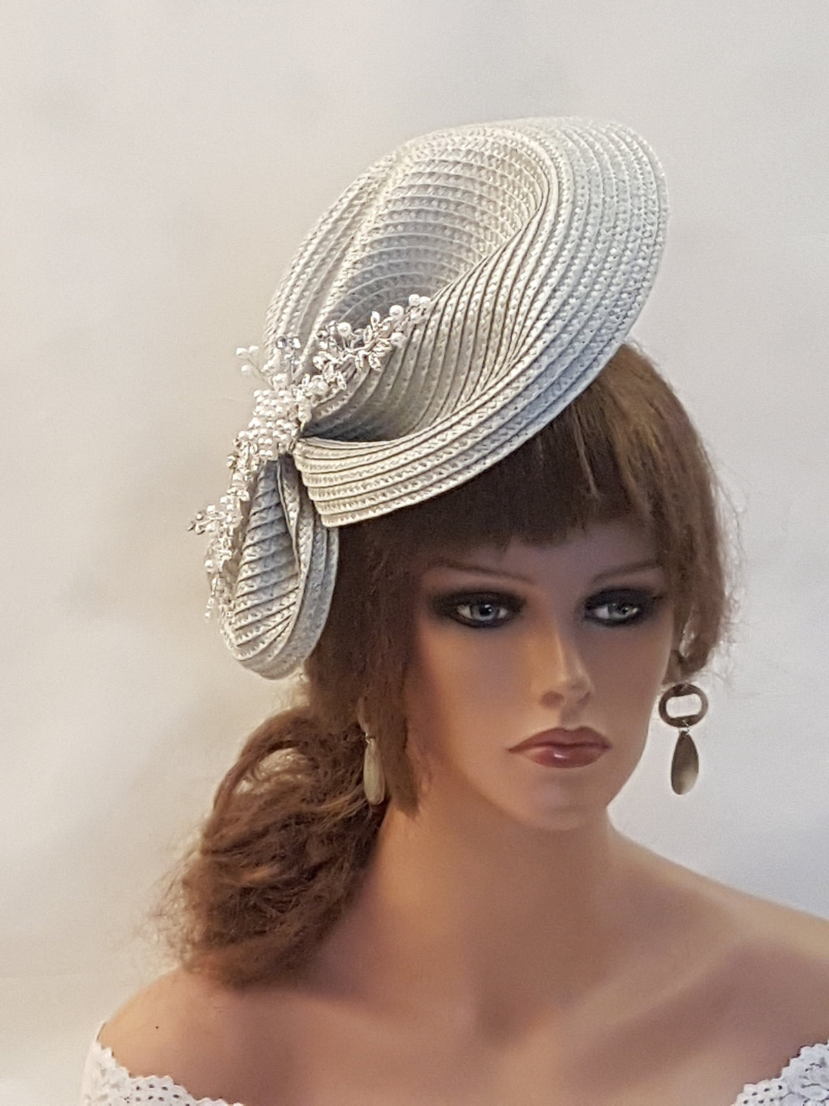 Large Silver Grey hatinator with Unique  Pearl & Crystal vine. Church Derby Ascot Royal Wedding Tea Party hat Mother of Bride/Groom Facinator